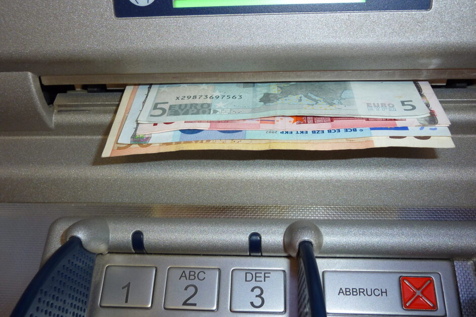 Cash Trapping am Geldautomaten